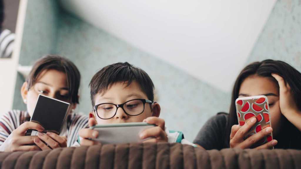Navigating Screen Time and Gaming Challenges: A Guide for&nbsp;Parents